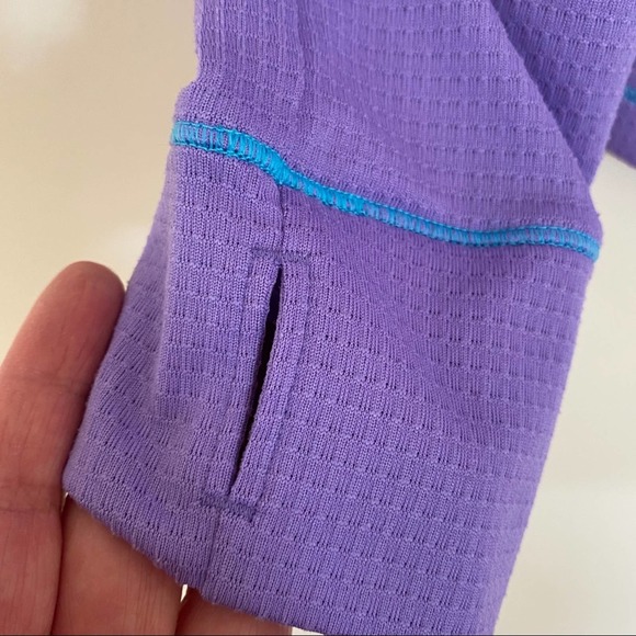 Under Armour All Season Gear LS shirt Youth XL - Picture 5 of 8